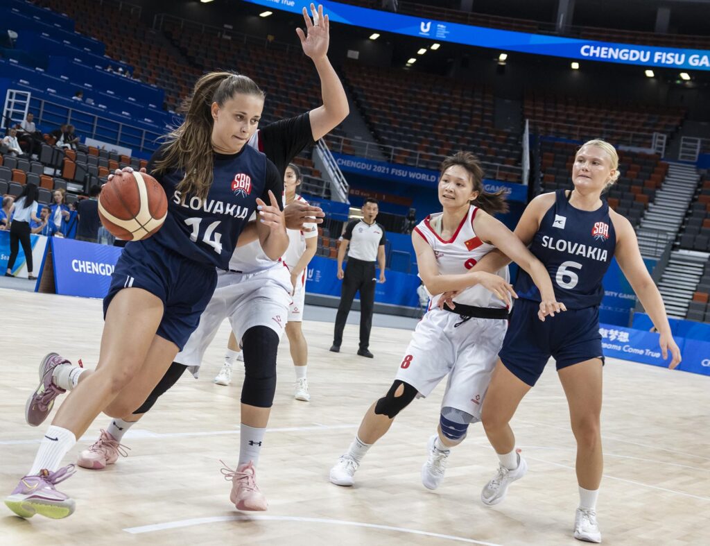 SVK UNI TEAM basketbal